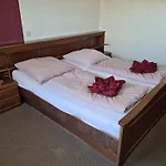 Hotel-pension Friesenruh 3*