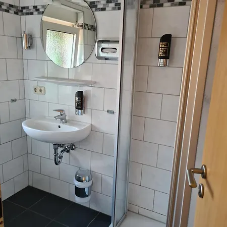 Hotel-pension Friesenruh מלון בנסרסיל